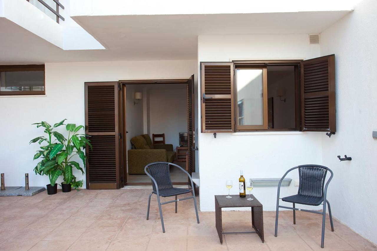 كالا راتخاذا Apartamentos Don Quijote المظهر الخارجي الصورة